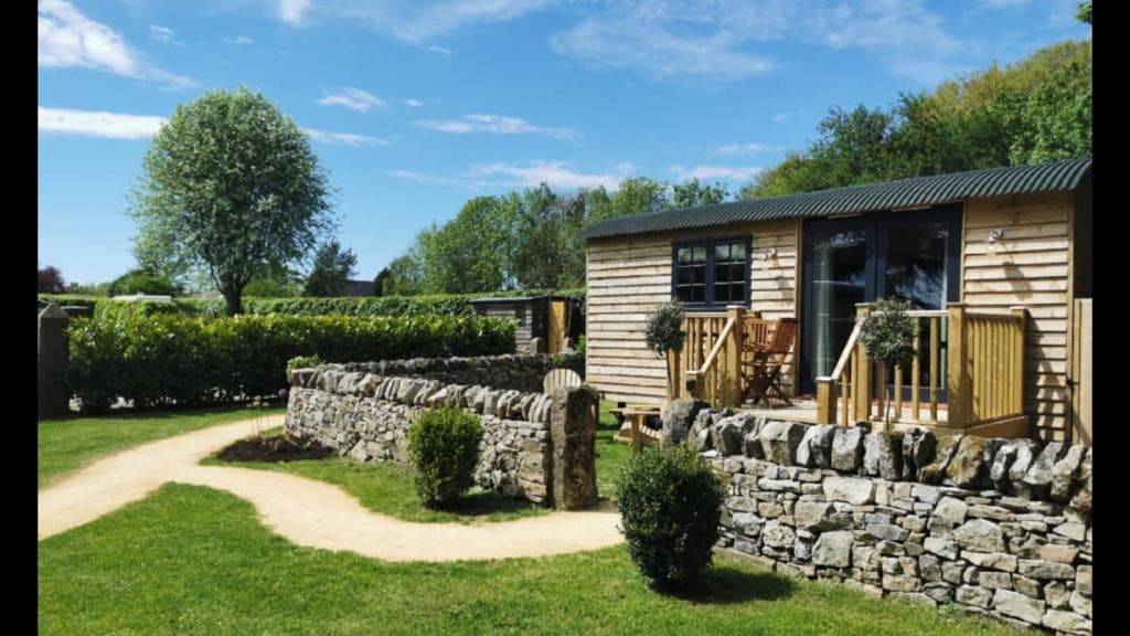 Peak District Shepherds Hut - Baileys View