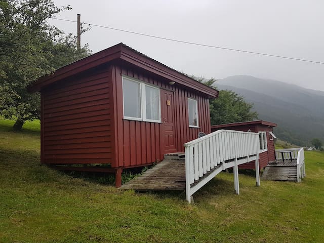 Høyheimsvik的民宿