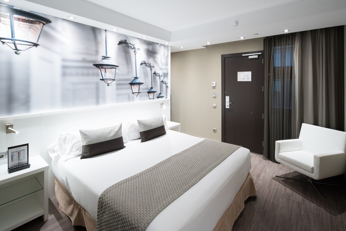 Catalonia Avinyo 3* Hotel - Double room