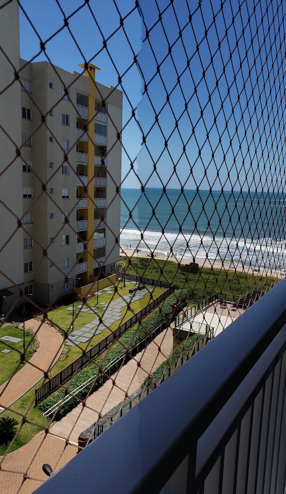 Apartamento frente mar e pé na areia!!!