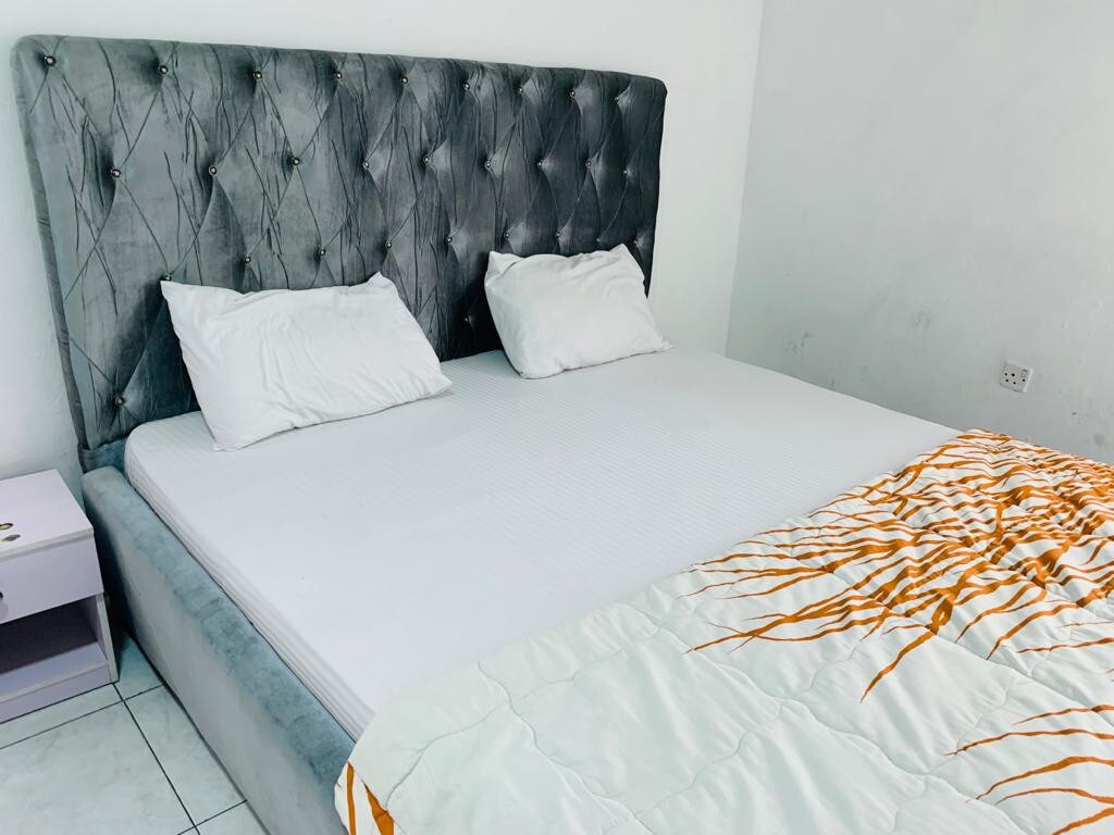 Amazing 3 Bedroom Shortlet Apartment | Allen Ikeja