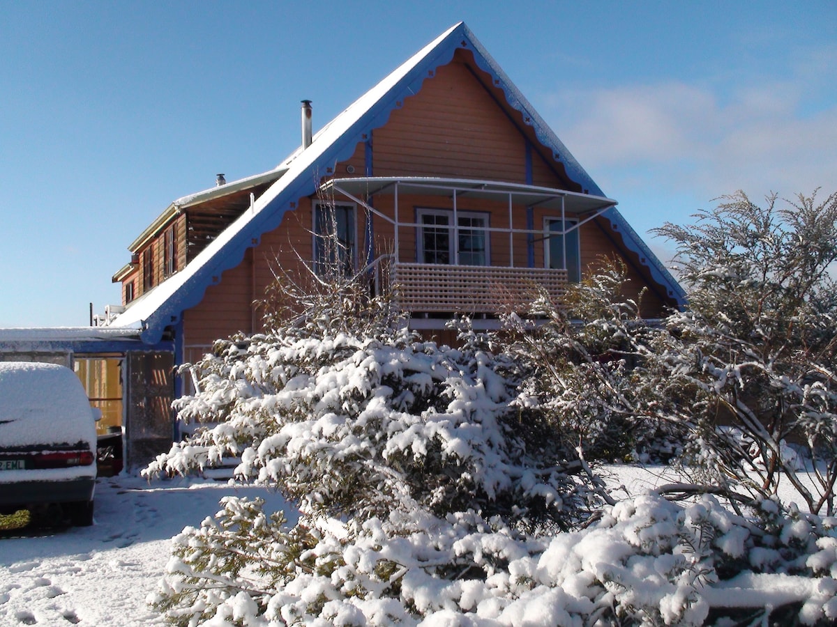 Wind Song Mountain Retreat