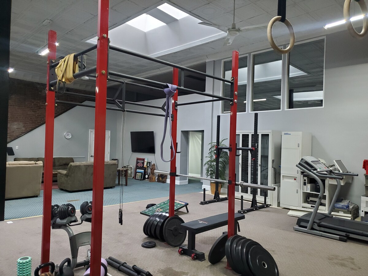 5,000 sq ft for the group! You get it all! W/ gym.