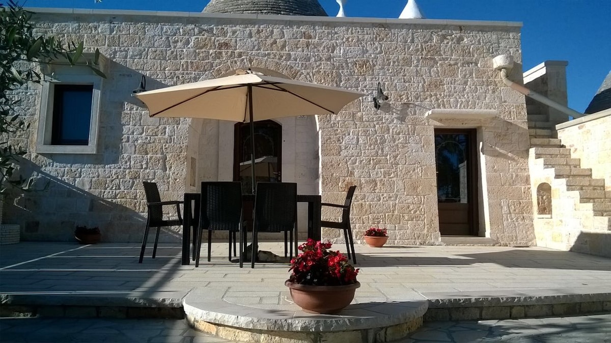 Locorotondo, Valle d 'Itria: Trullo Palma