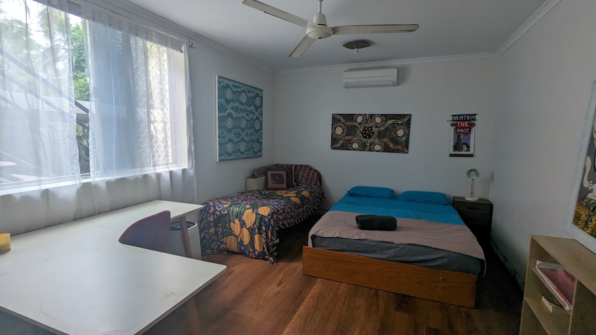 Nightcliff Hideaway