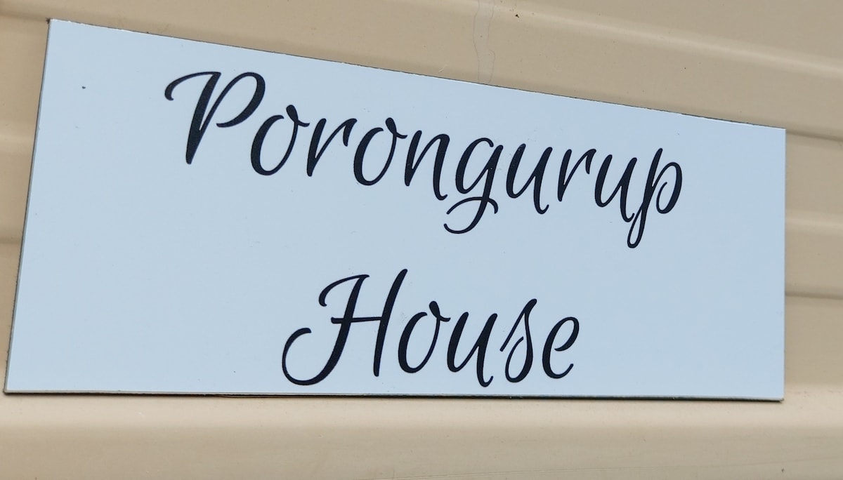 Porongurup House, Home and Hound Farmstay