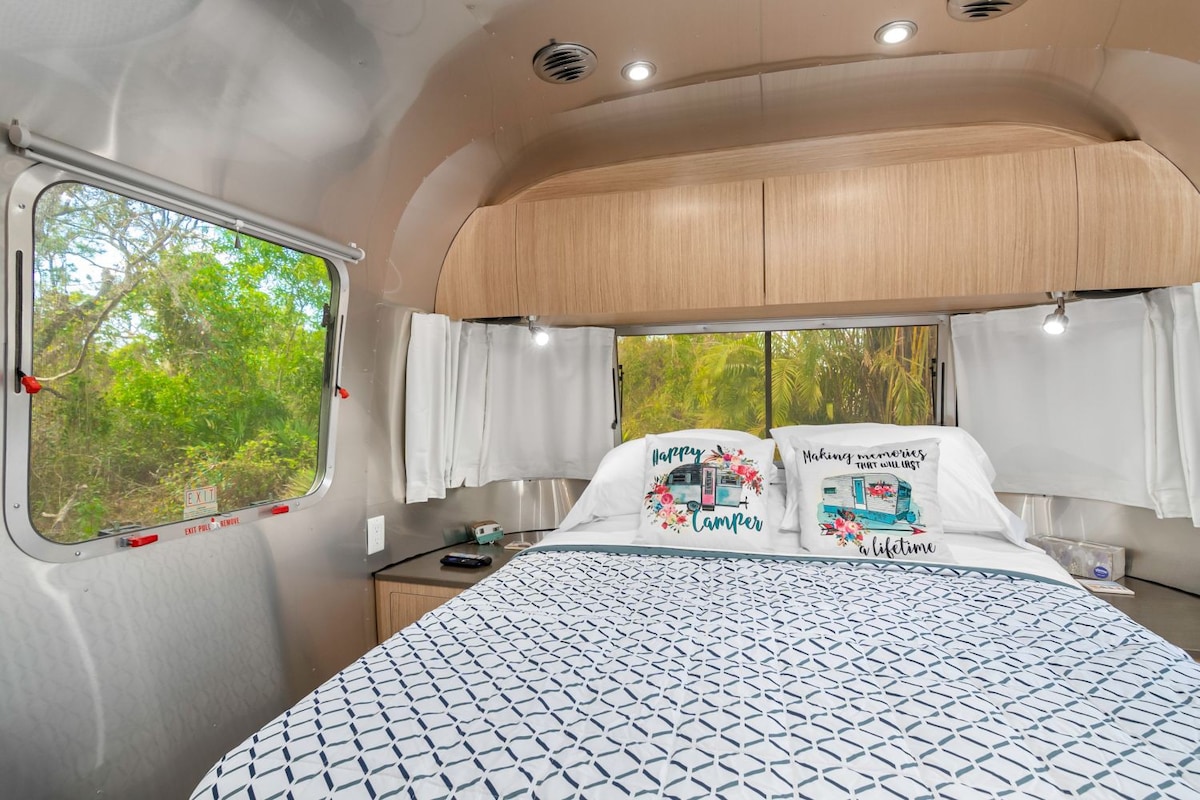 Beachy Airstream Oasis with Bikes