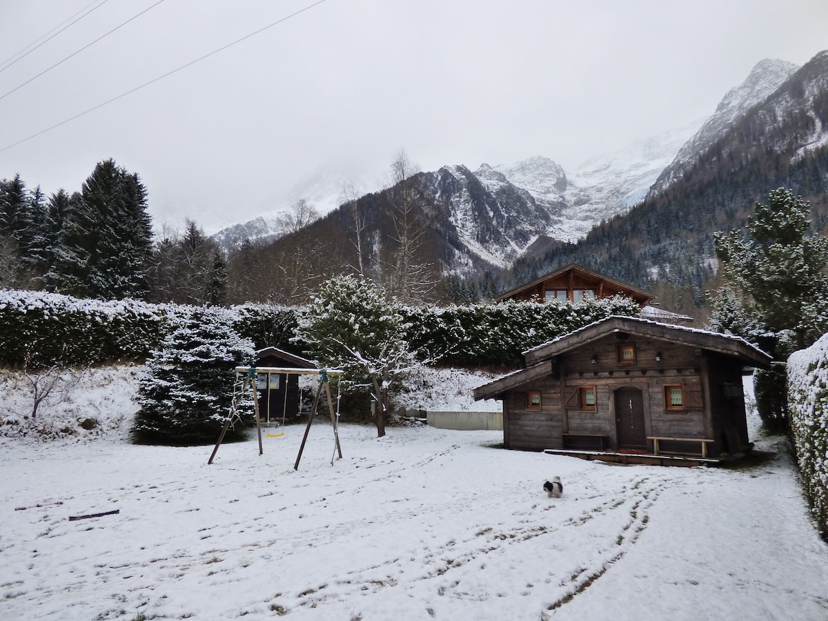 夏蒙尼谷（ Chamonix Valley ） 2人小木屋