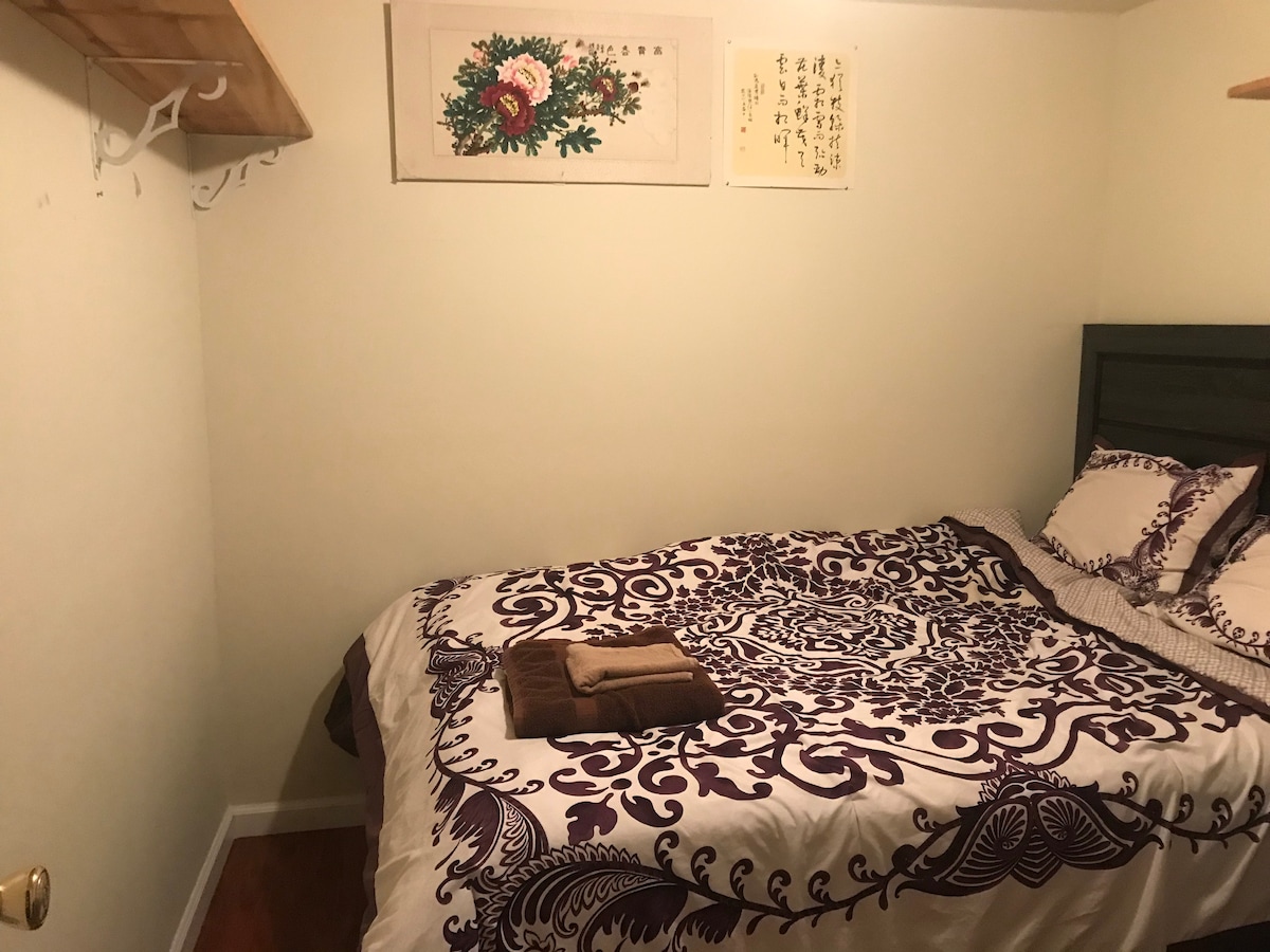 标准双人床Room6安静．整洁的小房屋