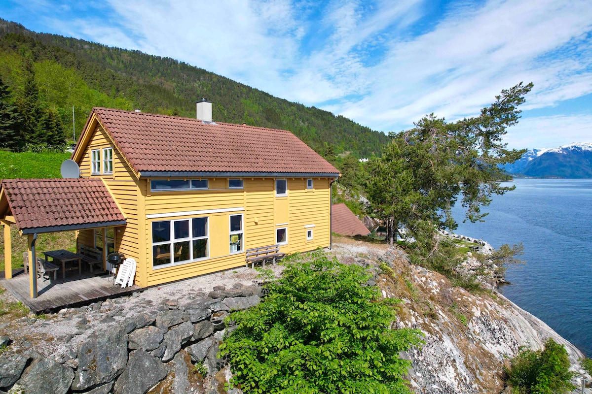 Sognefjord景观小木屋