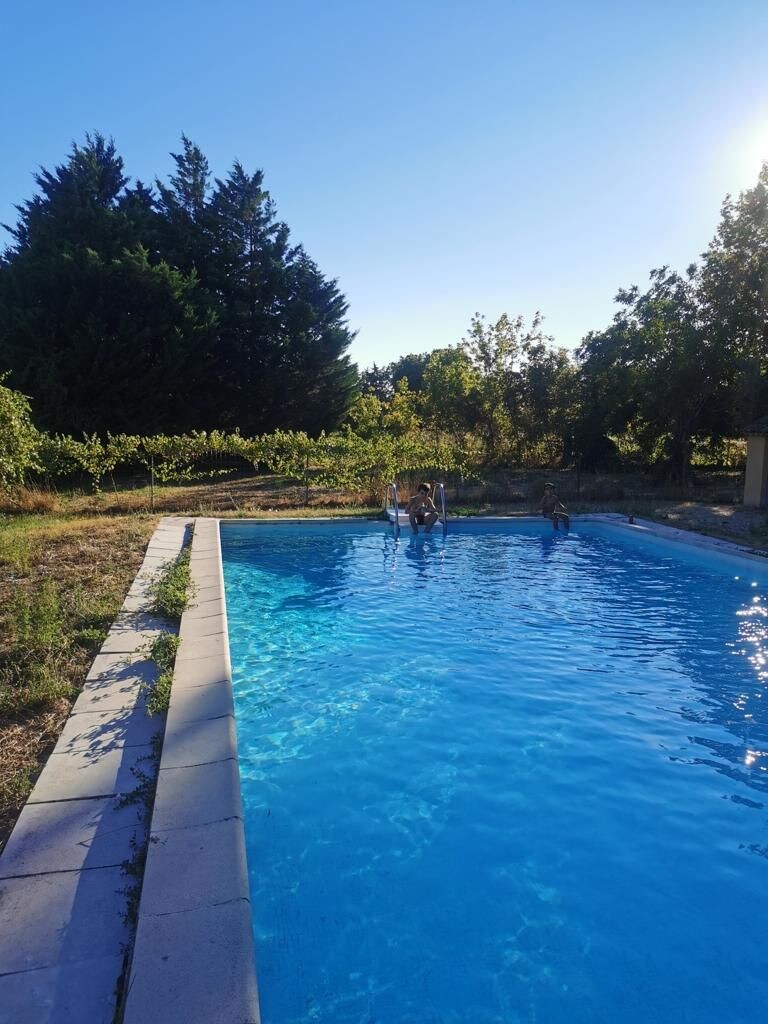 Gite provençal avec piscine