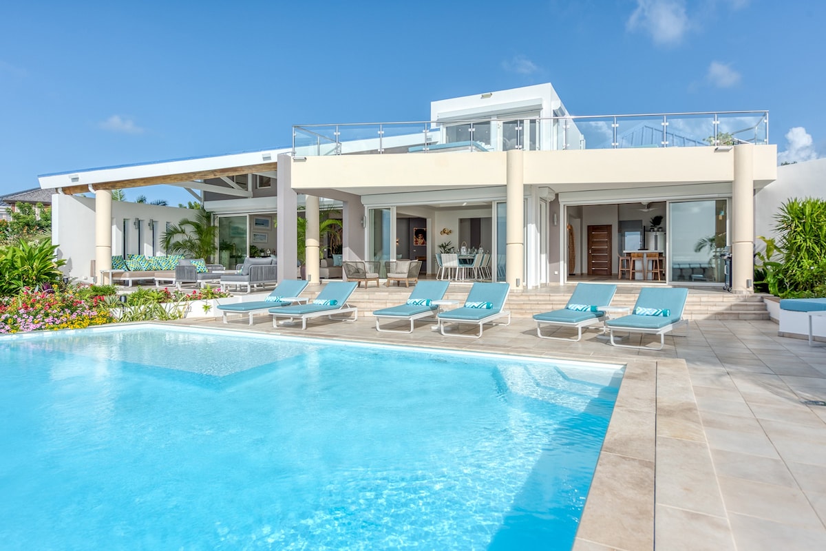 Ocean 5 - Gorgeous large villa near Happy Bay with