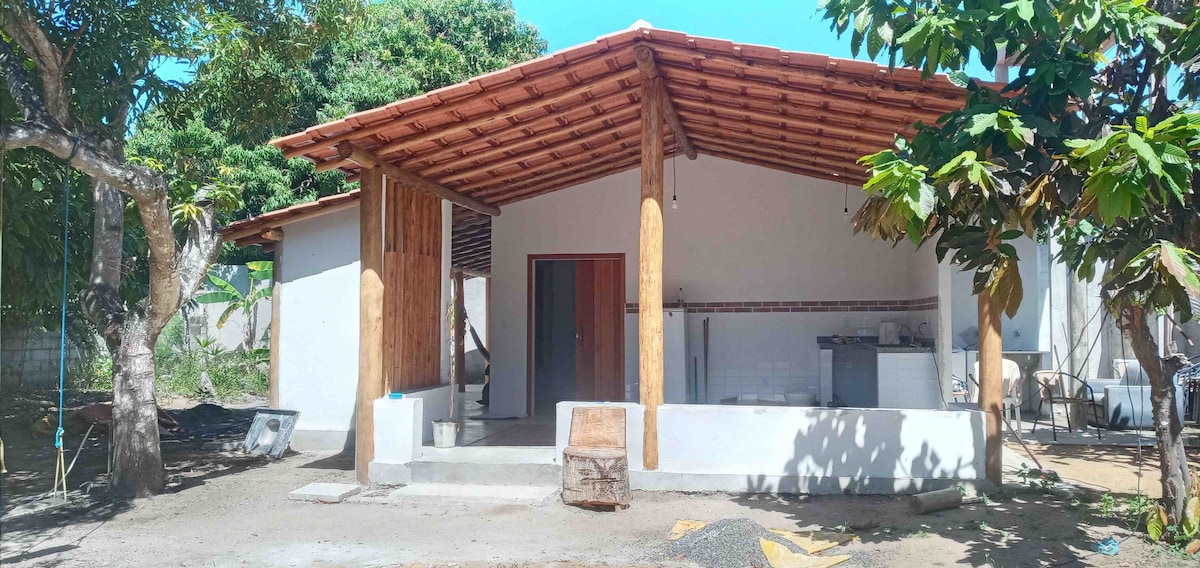 Casinha com cozinha aberta no Quintal de Cumuru