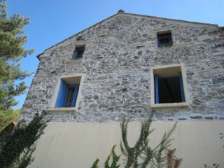 Farmhouse retreat in the Haut Languedoc