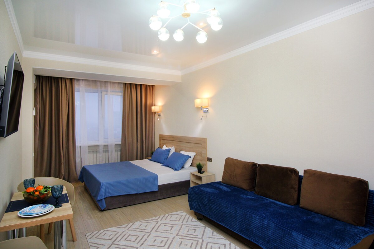 位于Almaty市中心的舒适单间公寓！ （ 415 ）