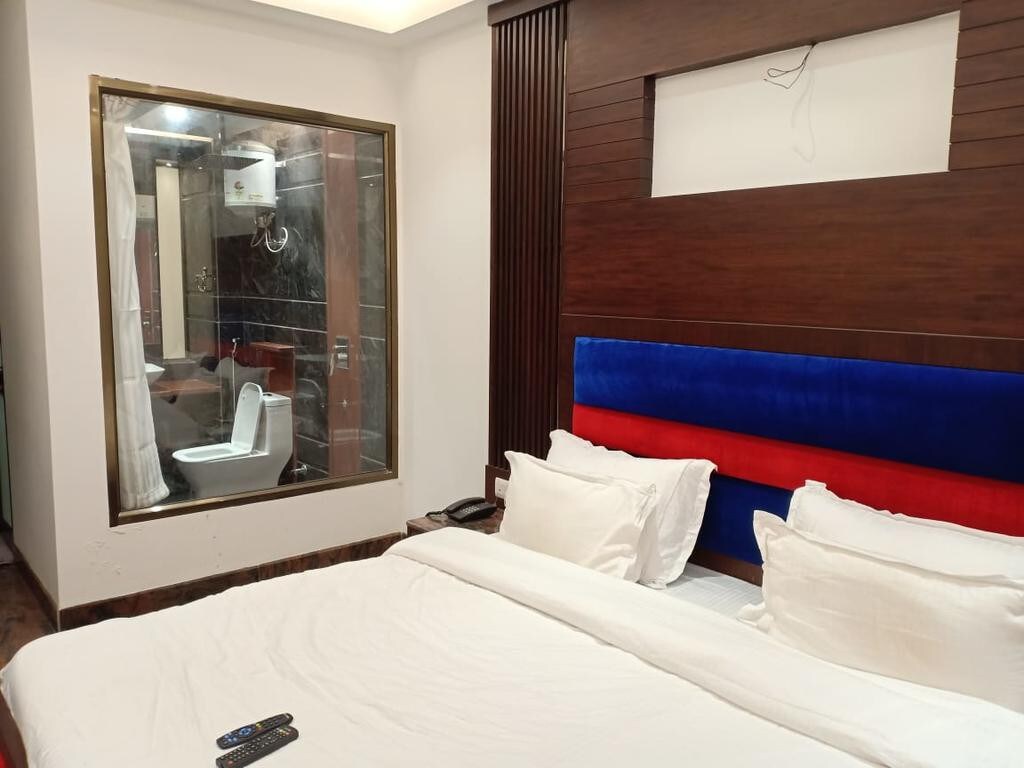 Suite Room