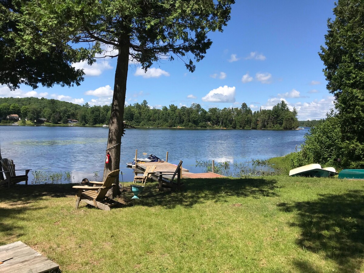 Chalet paisible au bord de l'eau du lac Sinclair