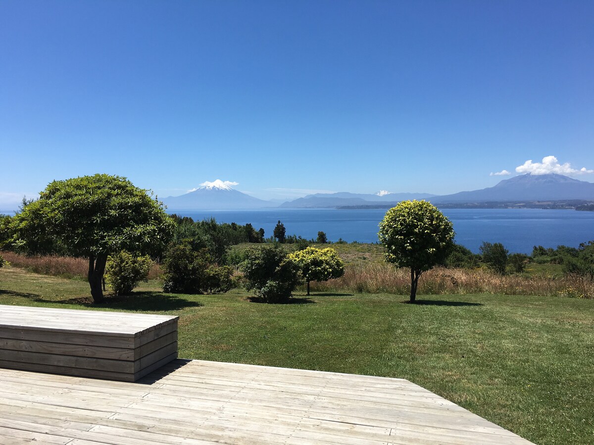 Amazing view of Volcanoes and lake