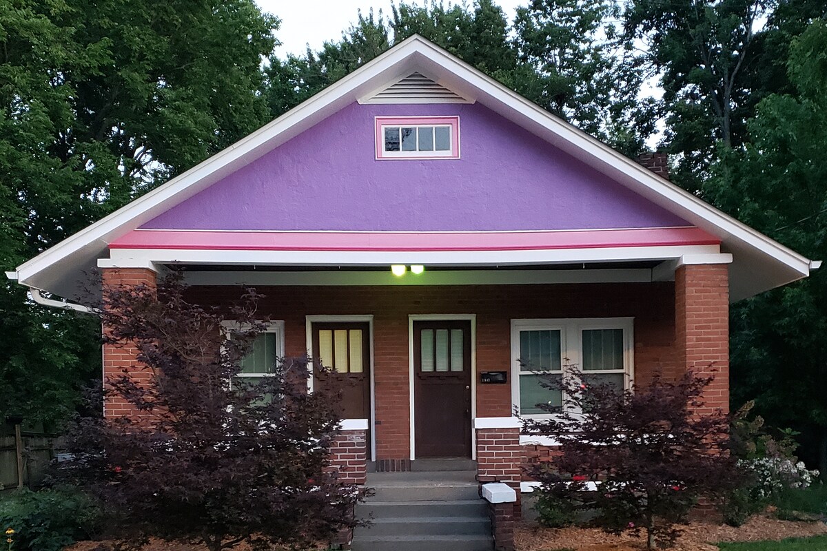 Cozy Queen Bed/Purple Craftsman Home in ❤ of COMO!