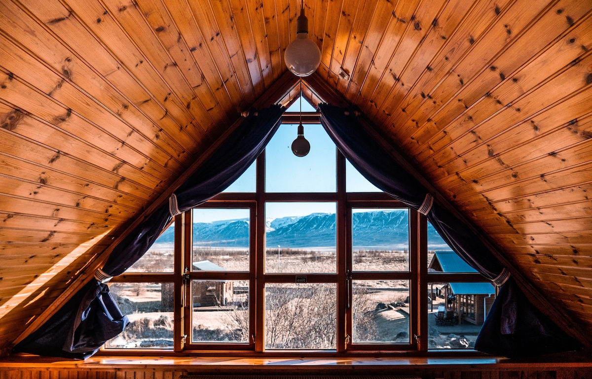 Log house in North Iceland - Hestasport Cottages