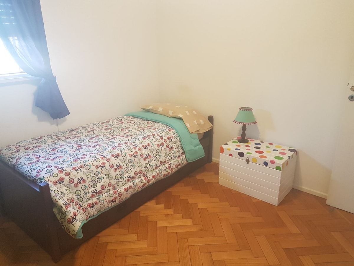 Habitacion privada en hermoso barrio de Bs As