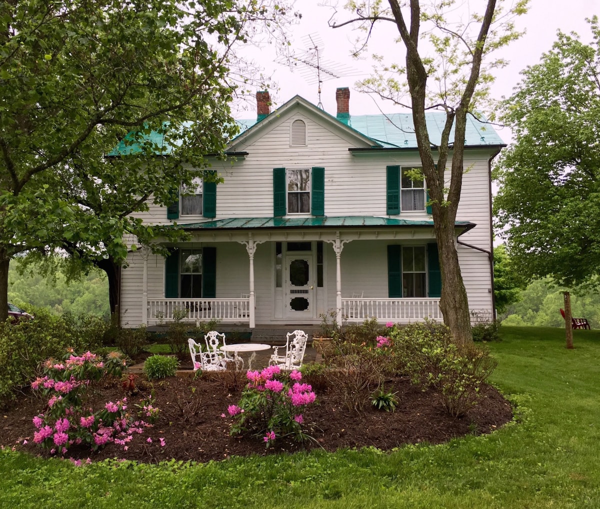 Farmhouse on Work Vineyard