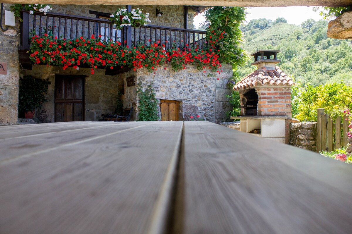 Casa rural LaTata Cabielles Cangas d Onís Asturias