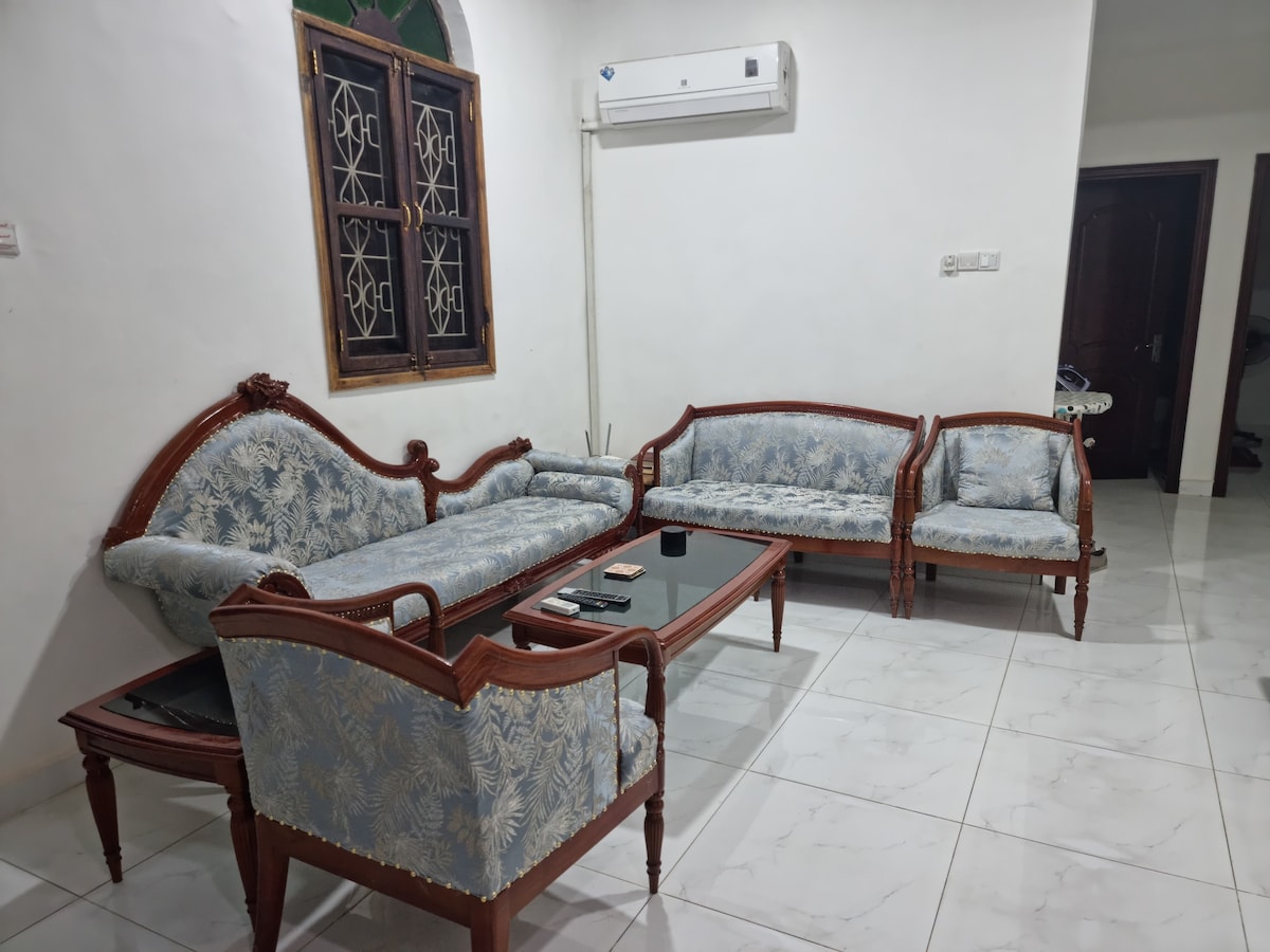 Al Bandar Malindi宽敞的2卧公寓