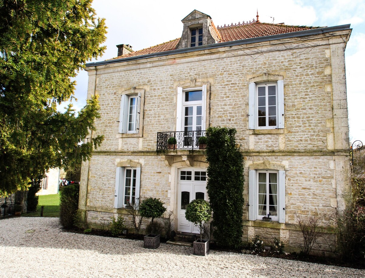 Luxury & Peace in Charente, Maison Maitre