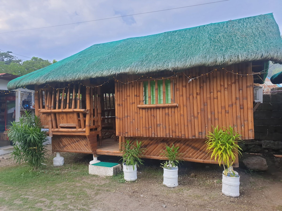 Sylvia的Matabungkay海滩度假村-生活、工作、娱乐