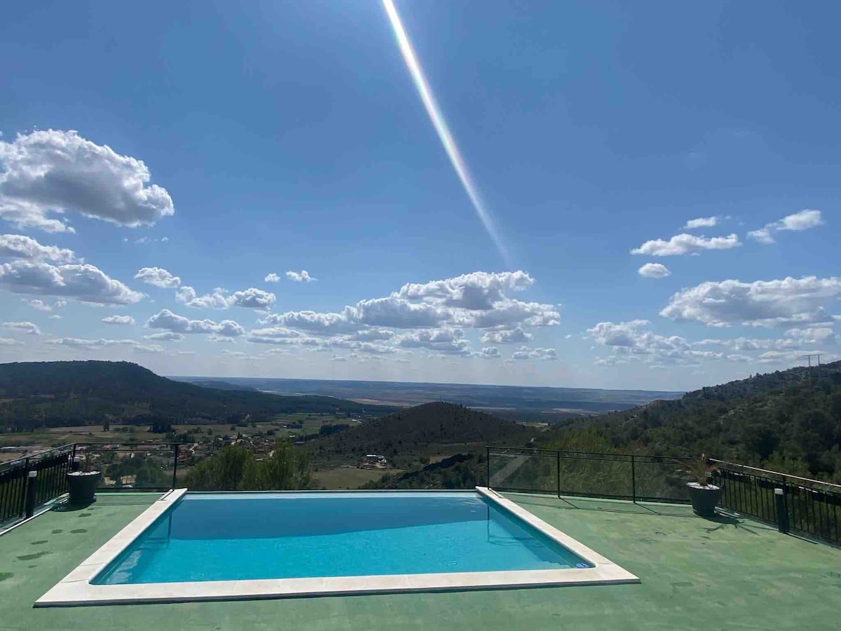 Casa rural con piscina y vistas