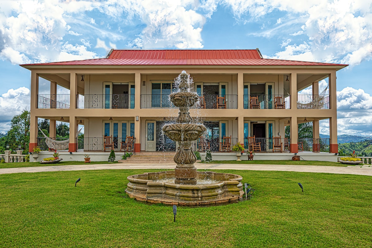 La Casona Mountain Villa