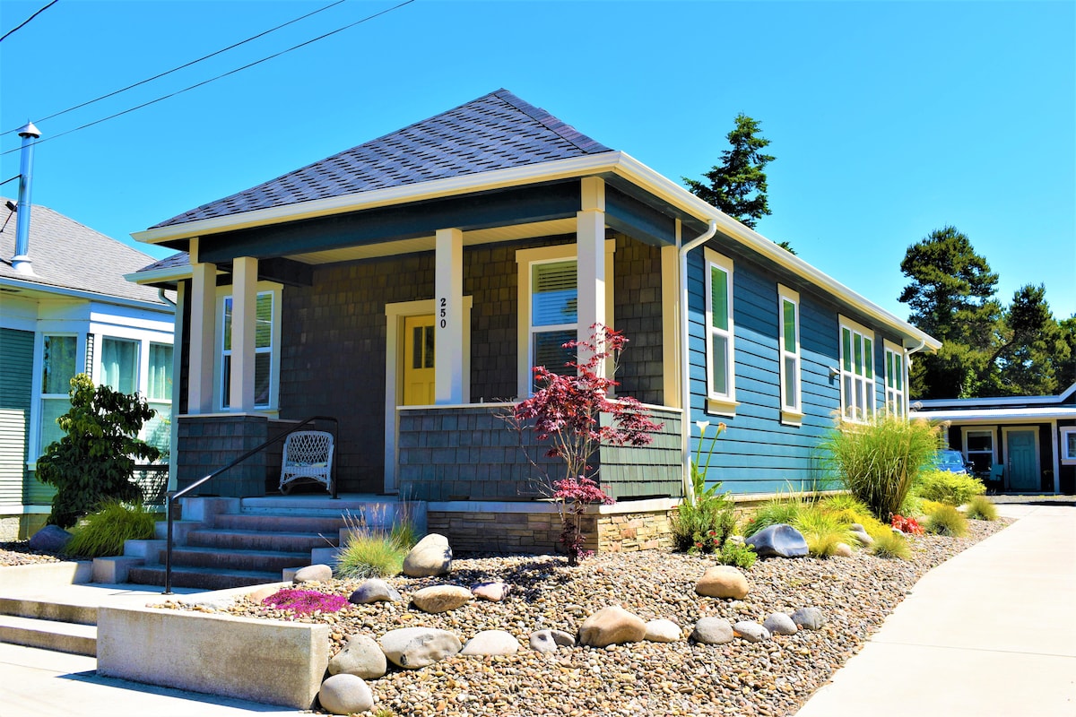 The Harbor House, Florence OR