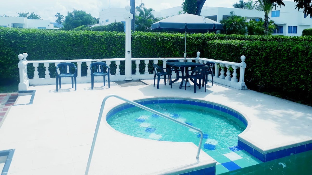 Hermosa casa con piscina privada adultos y niños
