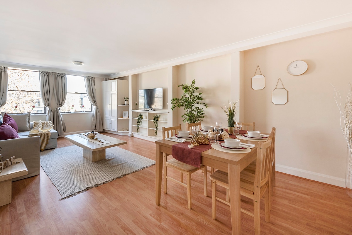 The Queensborough 2 Bed Apartment By Hyde Park