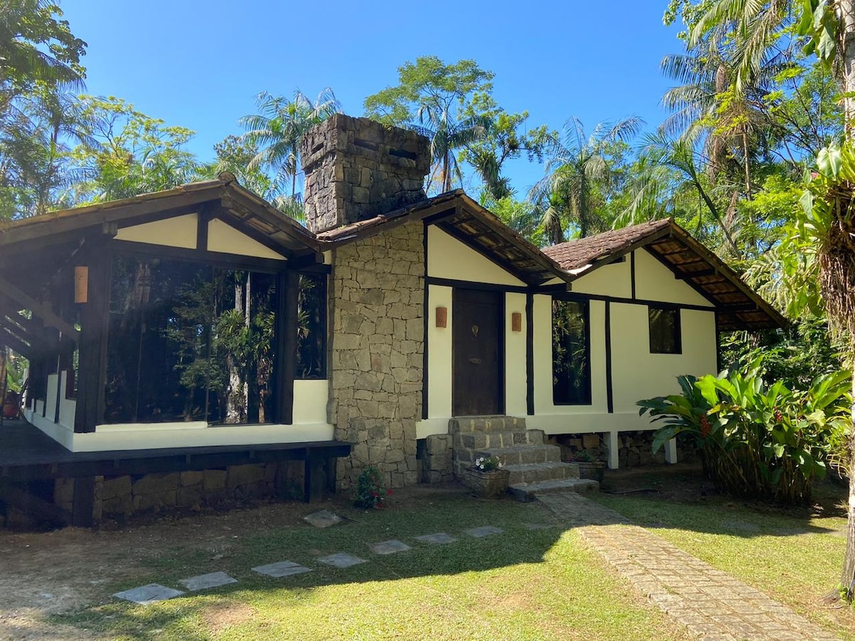 Chalet do Bosque俯瞰河流