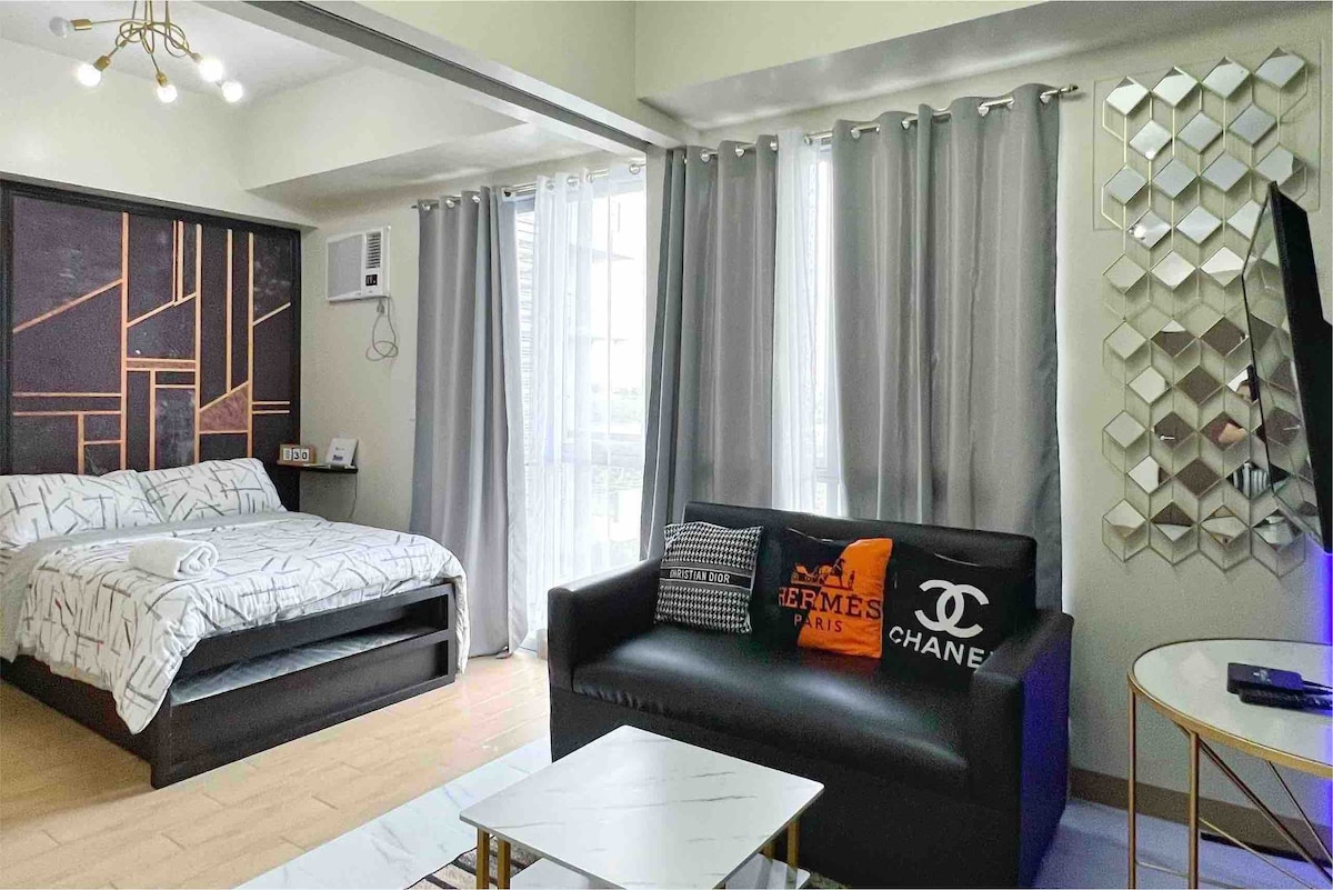 Executive Luxurious condo in Iloilo