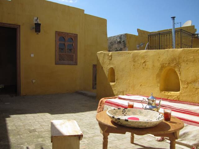 Meknes的民宿