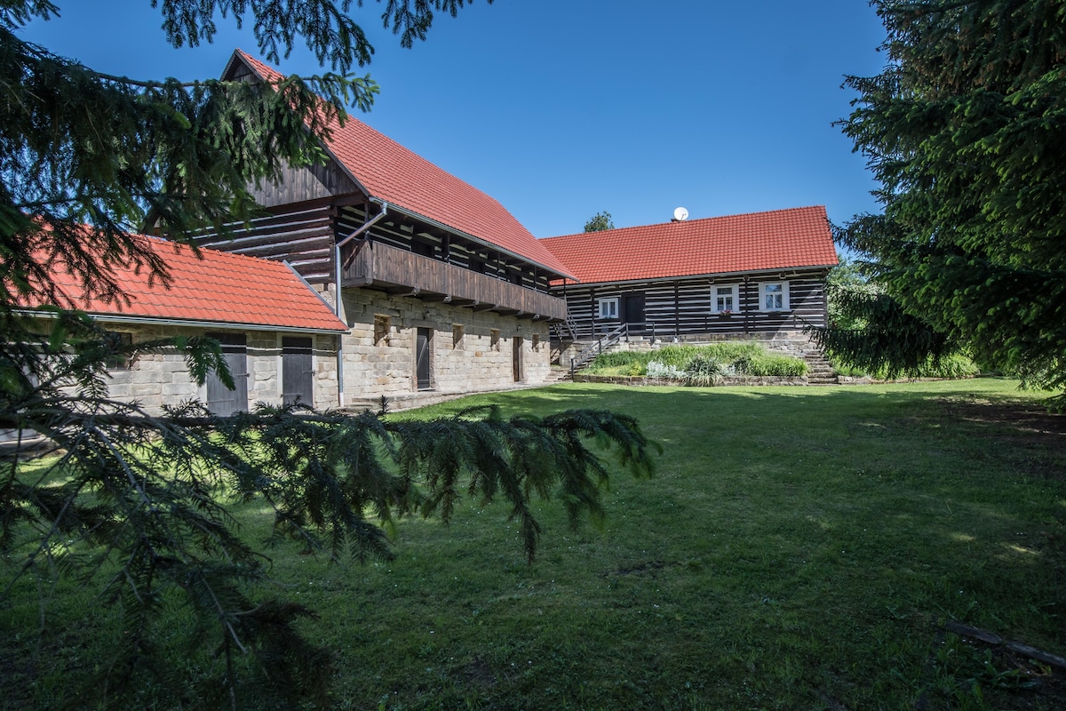 Tubed cottage Český ráj Nadslav