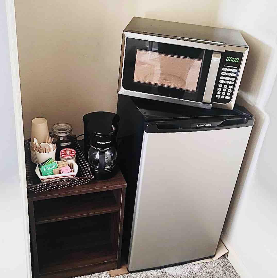 4GoldKing:Fridge, Microwave, Clean, Spacious quiet