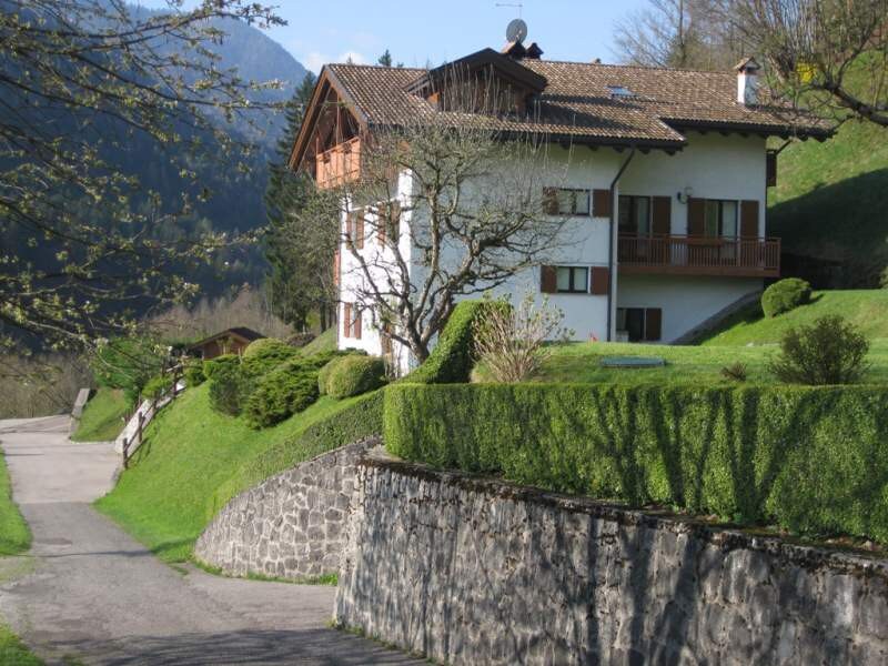 Casa nel verde ai confini di Parco Adamello Brenta