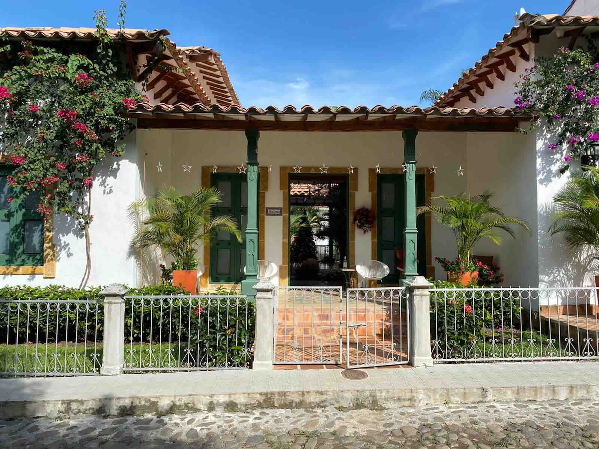 Aliciadorada, parque Cauca Viejo. Unidad cerrada.