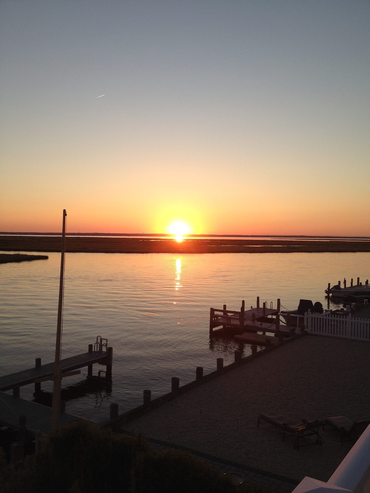 位于LBi巴内加特湾（ Barnegat Bay ）的美丽房源