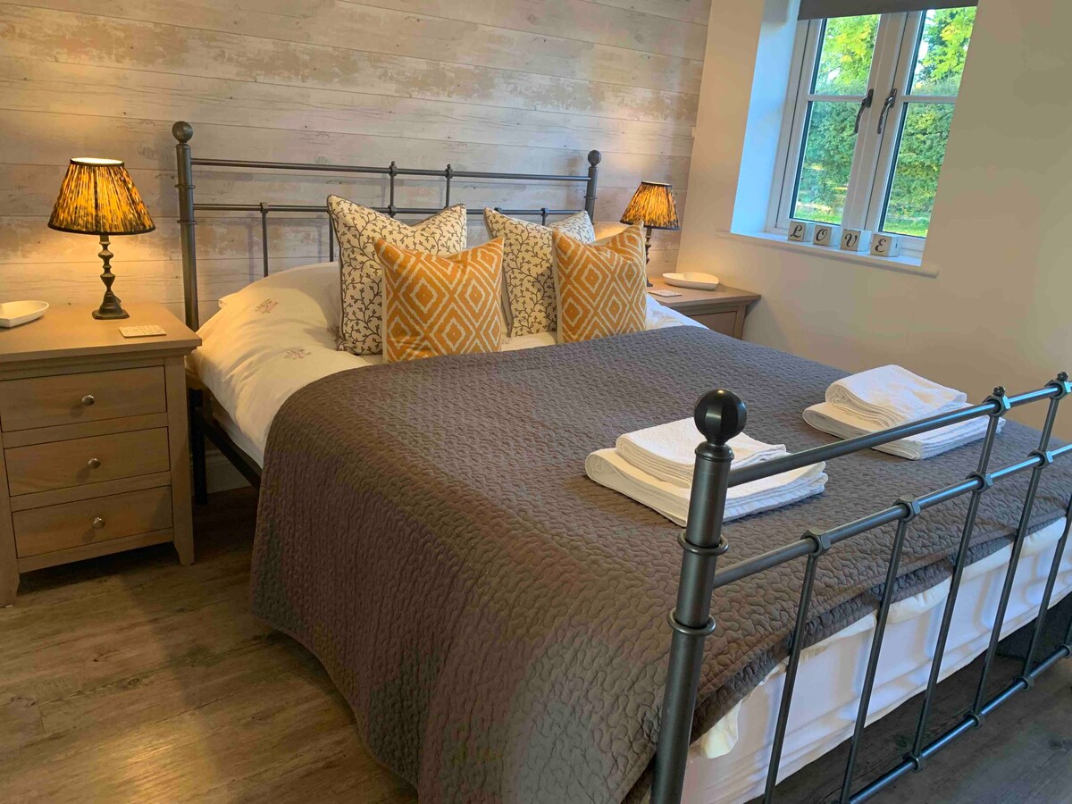 Luxury 2 bed annexe near Stamford