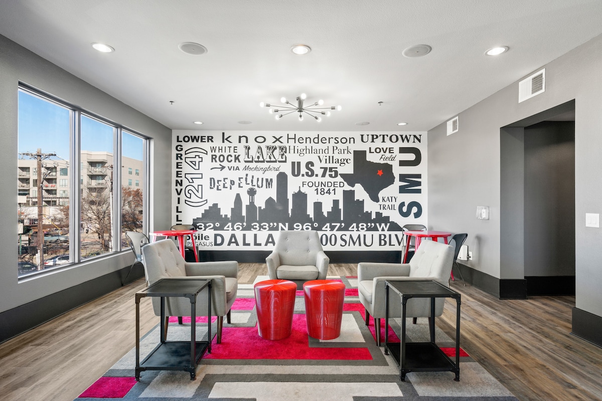 Kasa | Family 2BD, Pool & Gym Access | Dallas