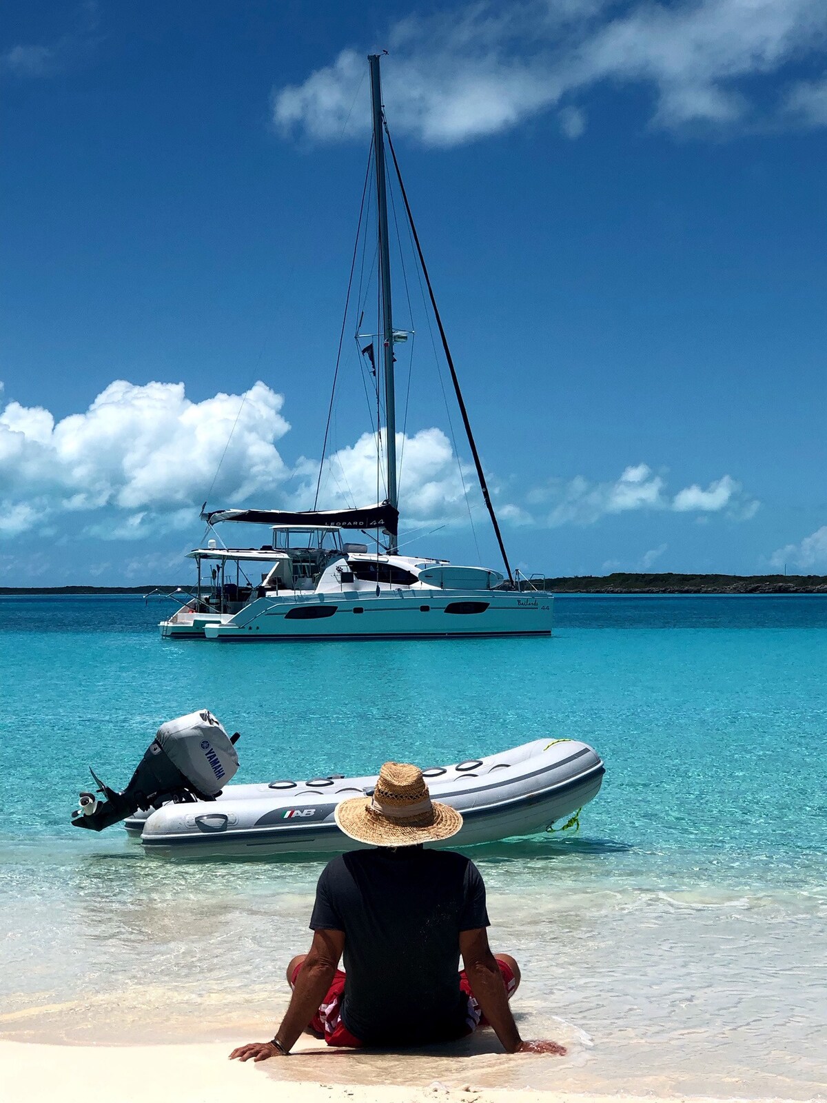 Staniel Cay Luxury Sailing Catamaran / Vacation