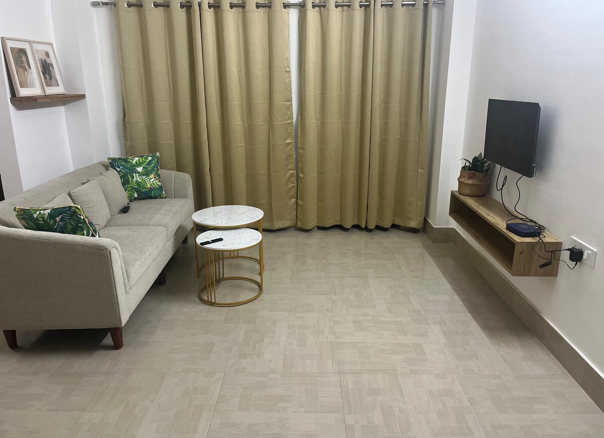 1 bedroom in a 2bhk flat