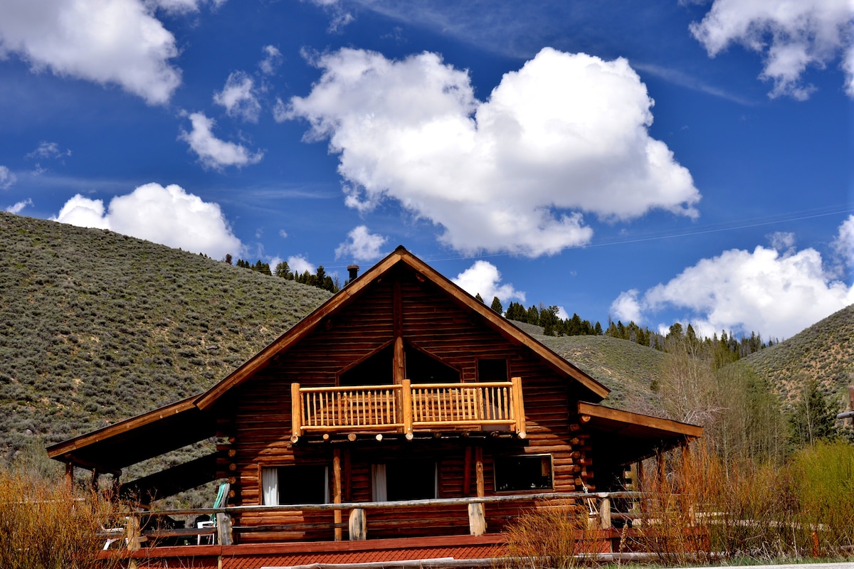 Beckwith Lodge, Sawtooth Mountains, Stanley, Idaho