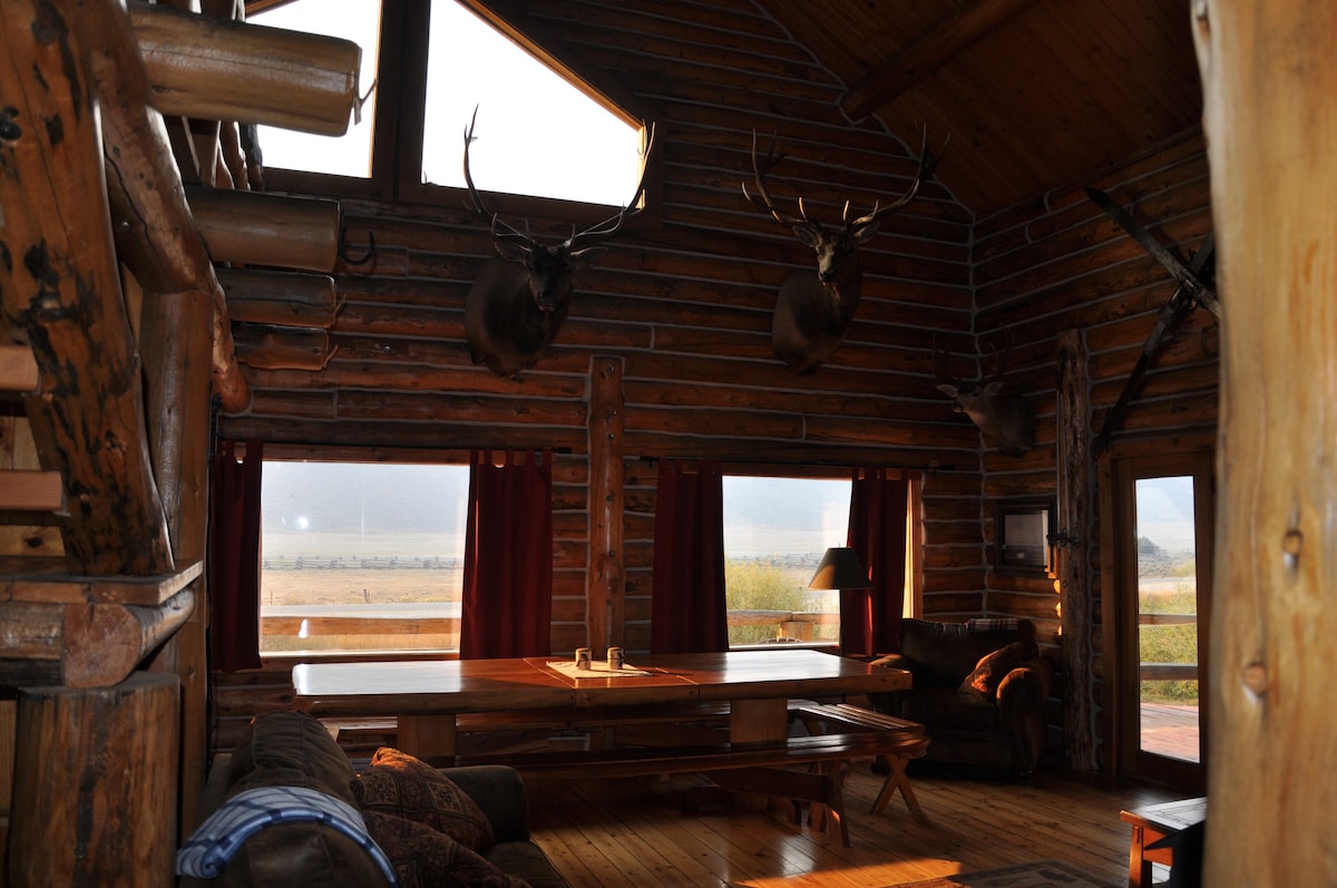 Beckwith Lodge, Sawtooth Mountains, Stanley, Idaho