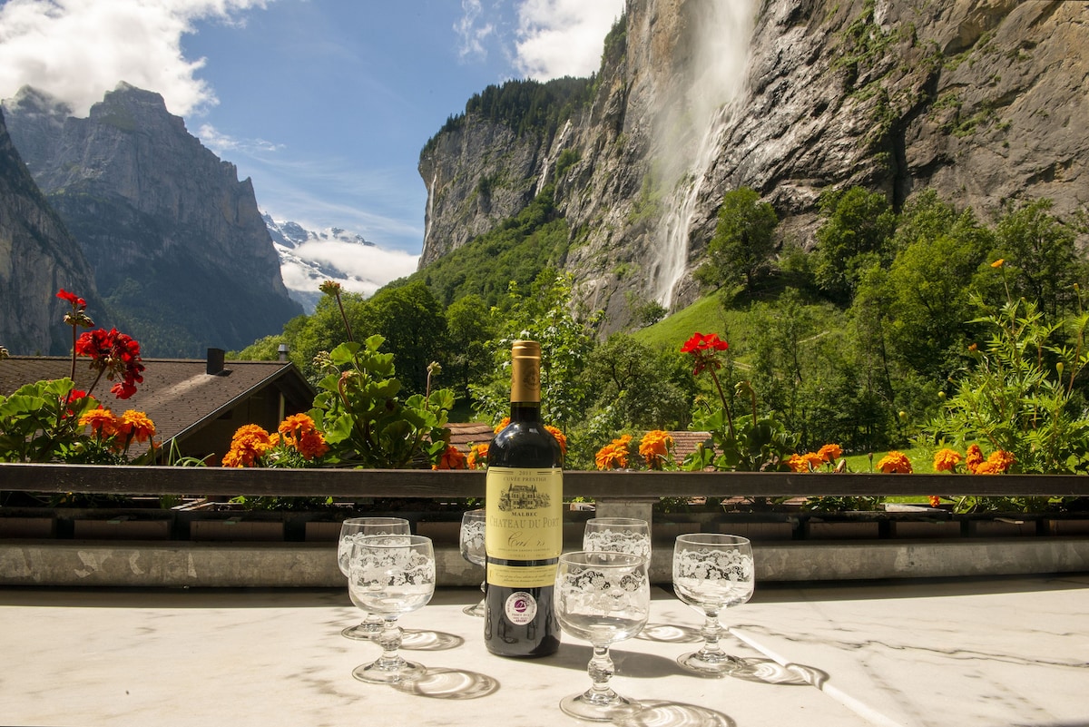 Lauterbrunnen Staubbach令人惊叹的公寓